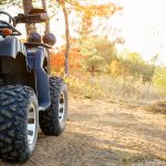 Bezpečnej jazde na štvorkolke predchádza správny výber pneumatík. Ako na to?