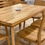 Masívny nábytok – spojenie krásy a výnimočnej kvality